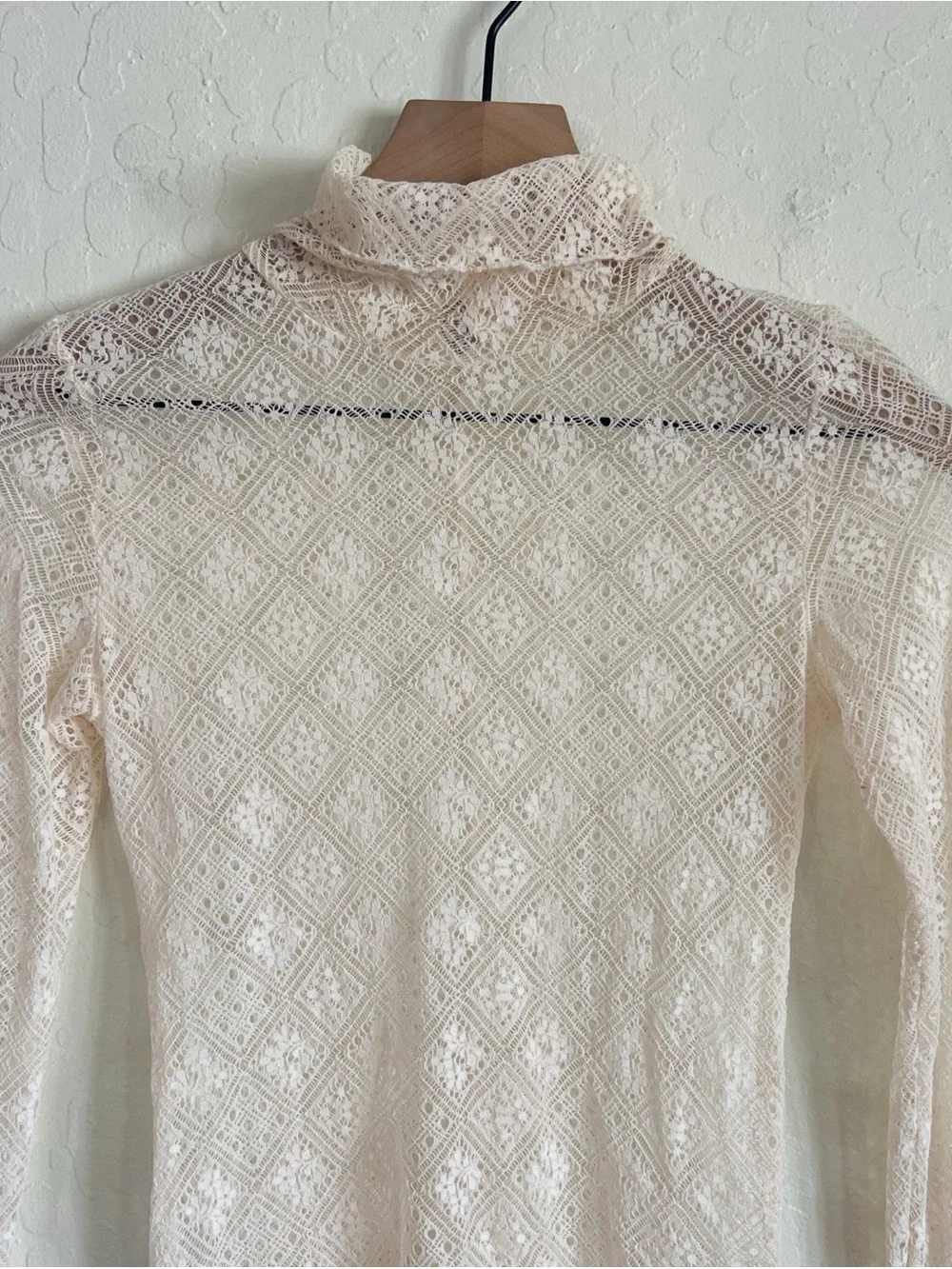 Intimately Free People Sweet Memories Ivory Sheer Lace Turtleneck Top XS Boho